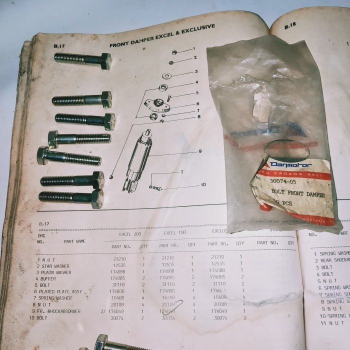 Baut Shock Depan Vespa PX Excel PXE Corsa Original Nos