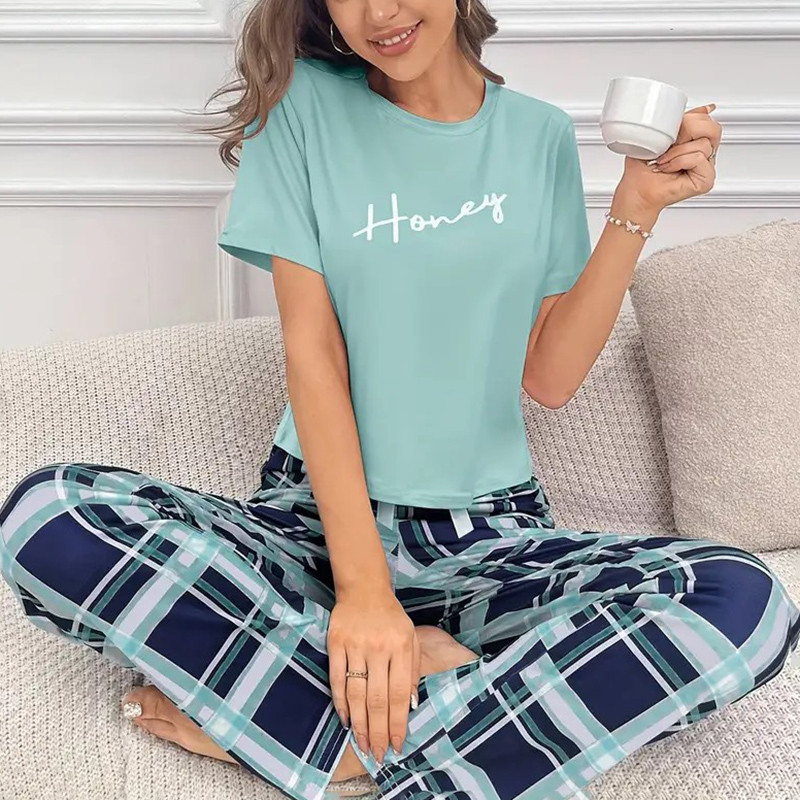 Women's Pajamas Set Soft Comfortable Letter Print T-Shirt & Plaid Long Pants Sleepwear 2 Pieces Home