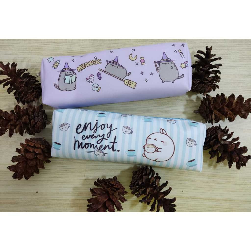 

TCW Tempat pensil tepak dewasa with motif Pusheen and Mochi