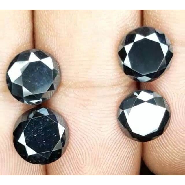 Batu berlian hitam black diamond moissonite