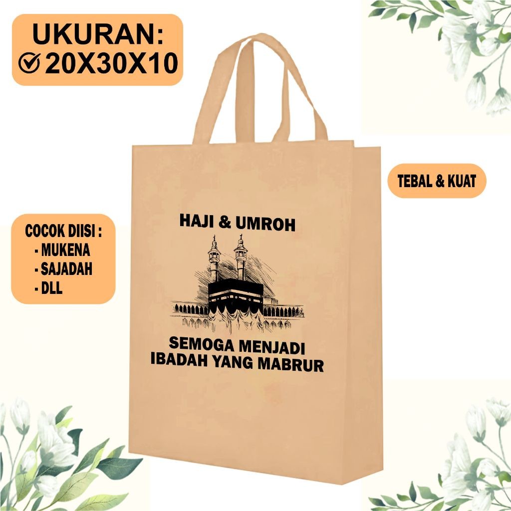 

Tas Spunbond Haji Umroh 20x30x10/Goodie Bag Souvenir Haji dan Umroh/Tas Hampers Kabah Harga Groir