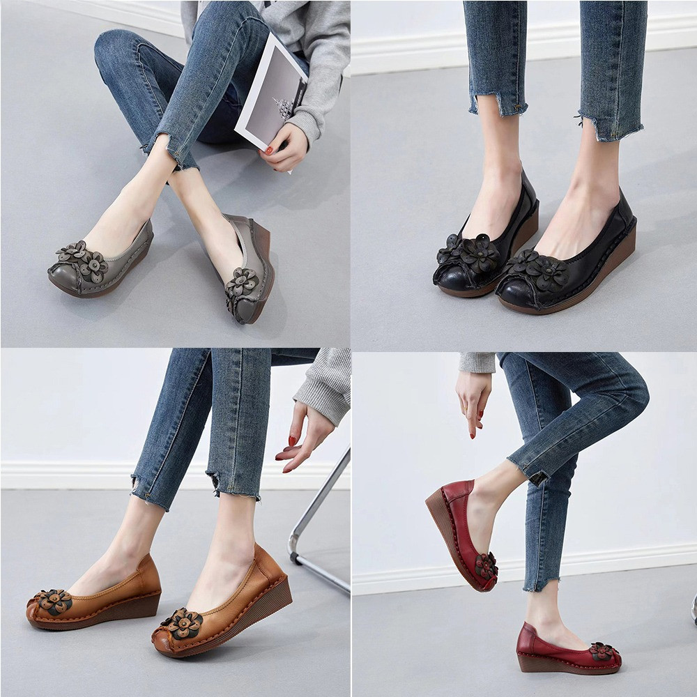 Shoes Woman Clarks Heels 5cm . Sepatu Wanita Motif Dua Bunga . Kulit Sintetis