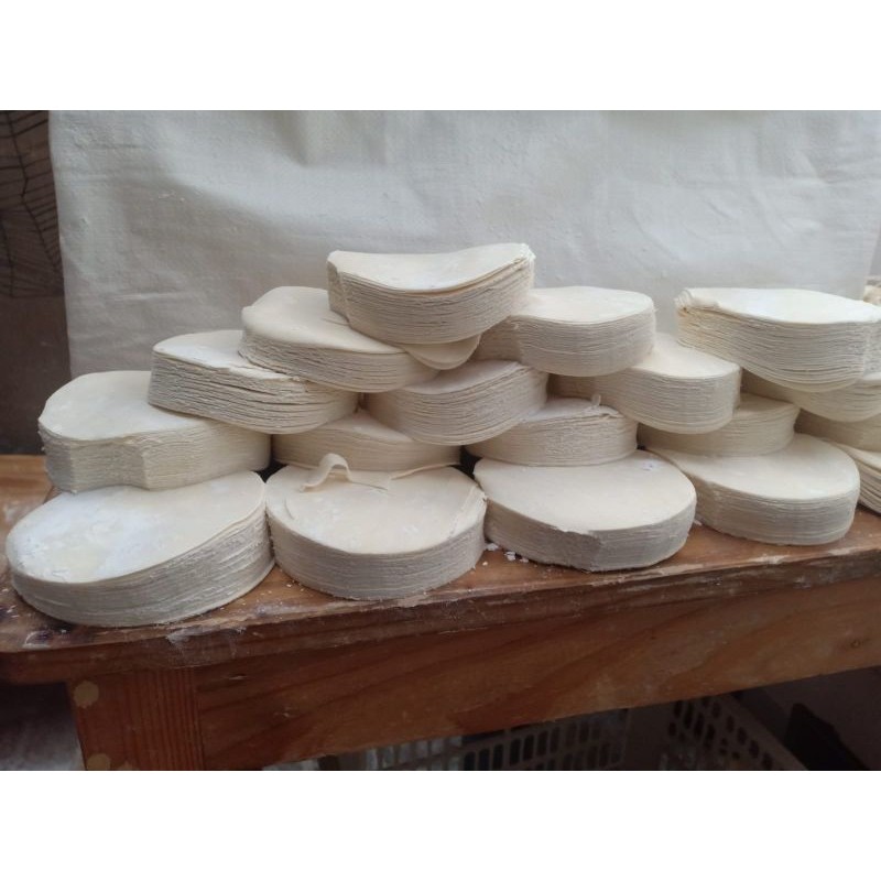 

Kulit Dimsum Isi 200 Lembar Diameter 7-8 Cm