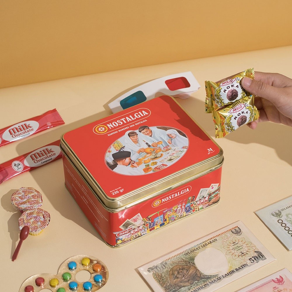 

Emama.store Momenku - Hampers Nostalgia / Hampers Lebaran / Hampers Raya / Eid Hampers / Hampers Unik