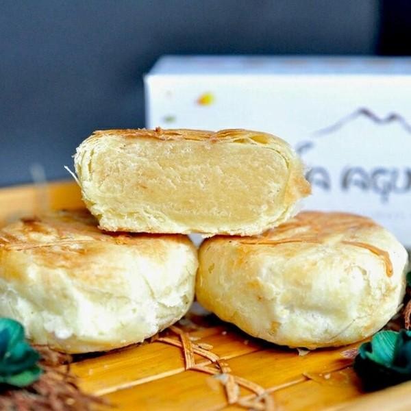 

Pia Agung Khas Bali isi 5 - Cream Cheese