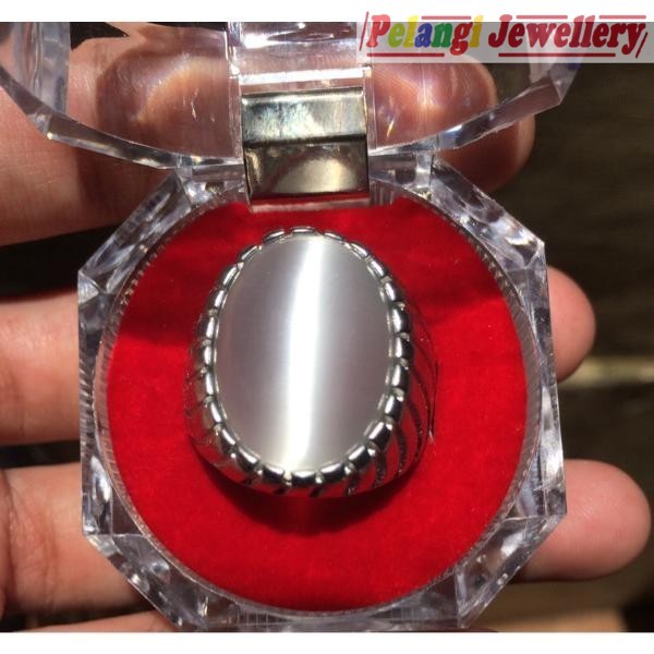 Cincin Titanium  Tanam Zebra Batu Akik Cat Eye Susu Atau Warna Putih HQ