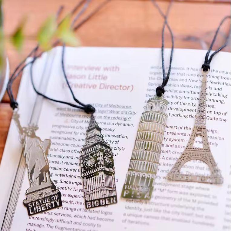 

Pembatas Buku Penanda Halaman Bookmark Aesthetic Motif Menara Eiffel London Pisa Liberty