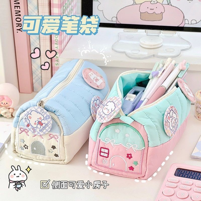 

JAMIN MURAH !!!Pencil Case / Kotak Pensil Aesthetic Korean Style / Kotak Pensil Puffy Premium / Tempat Pensil Pita Bentuk Rumah(BISA LANGSUNG ORDER)