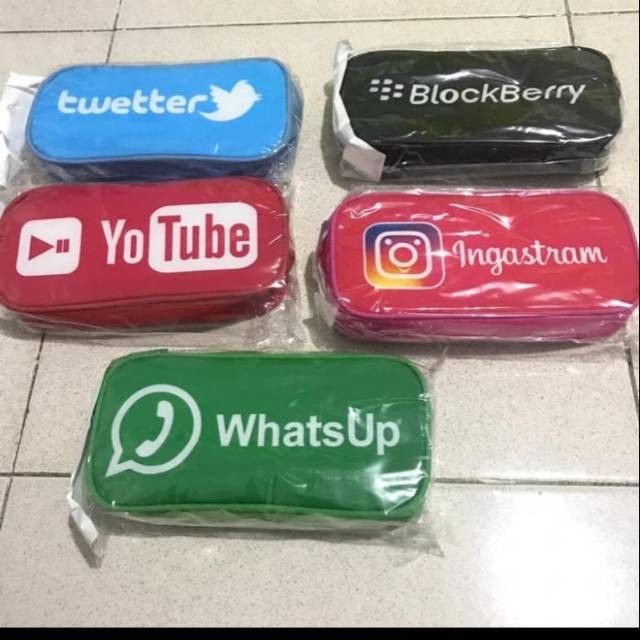 

hsw TEMPAT PENSIL ( UNIK BARU ) RESLETING TERMURAH GROSIR WARNA ACAK x top