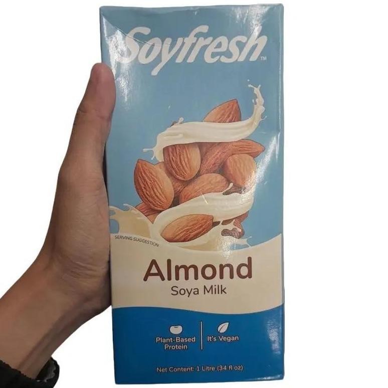 

Soyfresh Almond Soya Milk Plant Based Susu Almond 1L