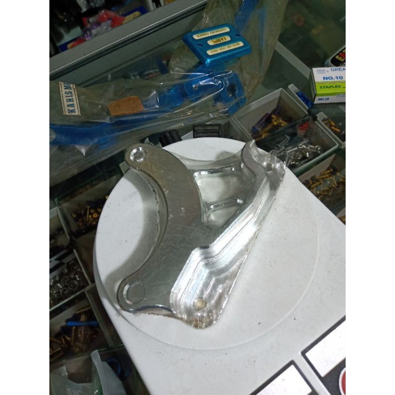 breket kaliper 2p brembo ktc dll disk 300mm click vario karbu pertama shock standar variasi