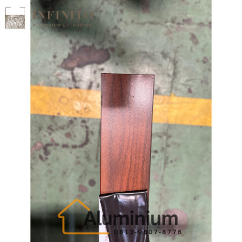 Aluminium Motif Kayu INFINITO 9055 untuk Tiang Polos Sliding Door