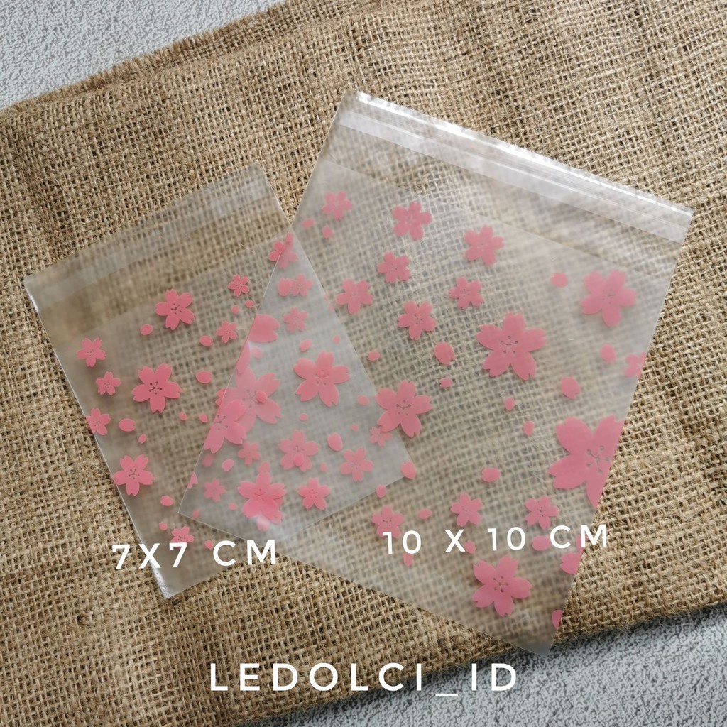 

PLASTIK COOKIES SAKURA CHERRY BLOSSOM DOFF MATTE UKURAN KECIL BESAR 7X7 10X10 CM