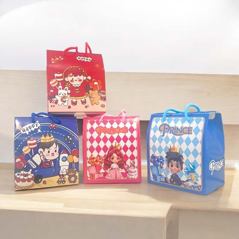 

SANRIO UNIQUE PAPER BAG BOY AND GIRL LUCU / BOX PAPER BAG PRINCE AND PRINCESS