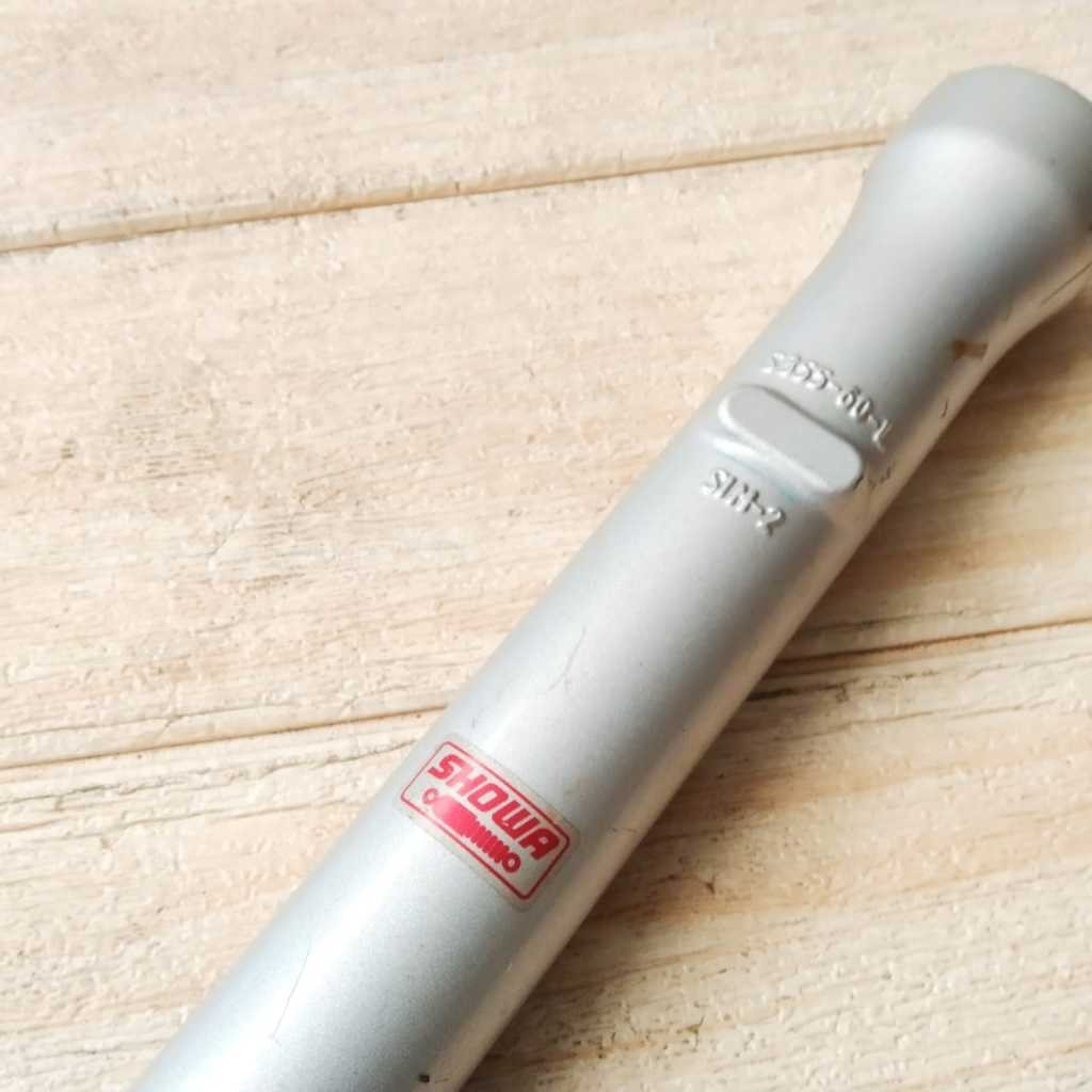 NOS/TABUNG SHOCK BREAKER DEPAN KIRI BOTTOM CASE WARNA SILVER SPIN 125