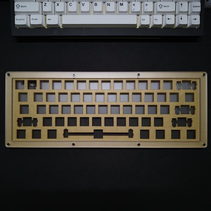 Case Akrilik Leaven K620 Mechanical Gaming Keyboard - Sandwich Mount, Gravoply