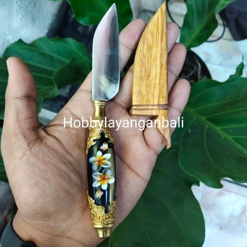 tiuk mejejaitan motif bunga / mejaitan / pisau metuesan bali potong janur canang sampian banten