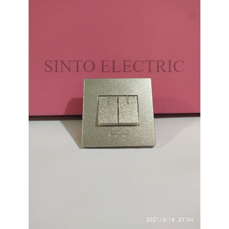 PANASONIC Saklar 2 Gang LED Style E Silver