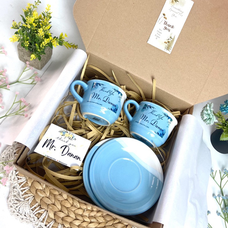 Cocok buat pacar kado istri suami hampers murah natal / Hampers Cangkir Custom Nama Kado Pernikahan 