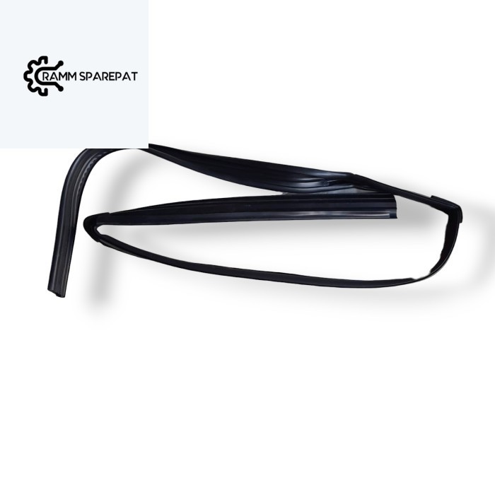 Karet run channel - kaca belakang kiri Honda Stream 2002 - 2006