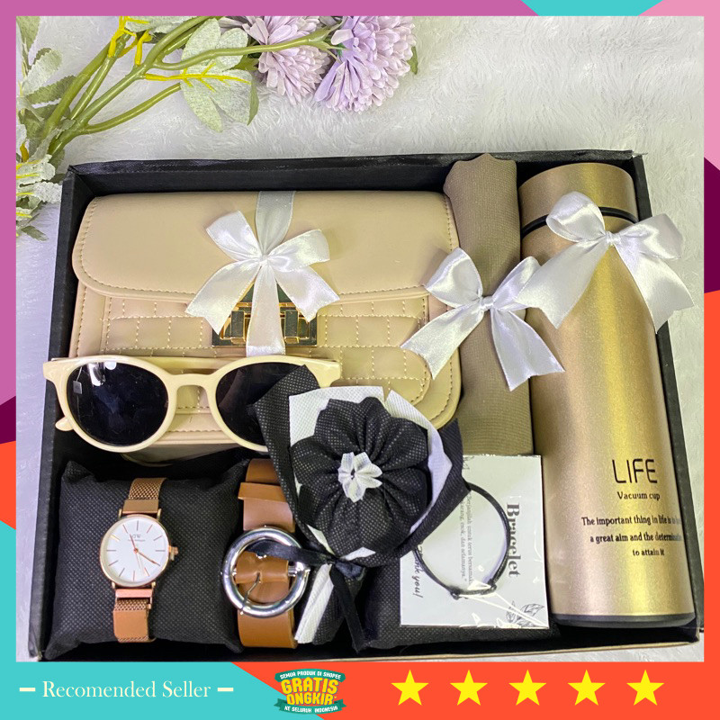 

Kado Pacar Istri Suami Murah Viral Unik Kekinian Bagus lebaran Natal / GIFTBOX HAMPERS KADO ULANGTAHUN WANITA CEWE BIRTHDAY WISUDAH WEDDING GRADUATION