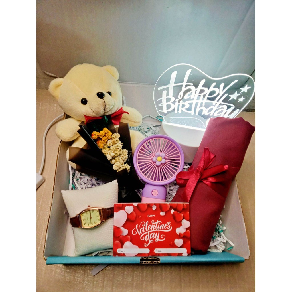 

giftbox cewe hijab kipas kado cewek kado ulang tahun cewek kado anniversary cewek