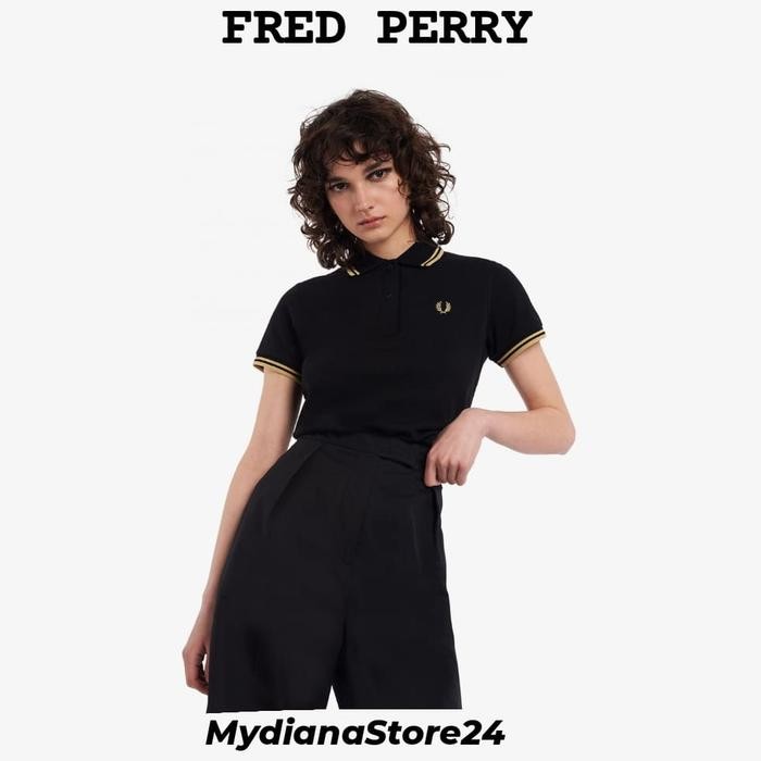 FRED PERRY WOMEN'S - TWIN TIPPED FRED PERRY SHIRT - BLACK/CHAMPAGNE - 4