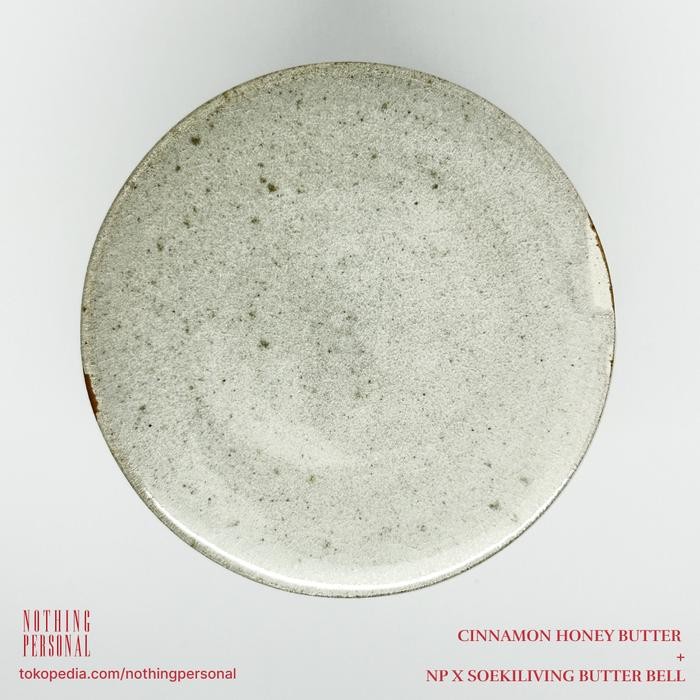

Nothing Personal x Soeki Living Butter Bell and Compound Butter - Cinammon Honey
