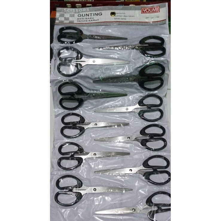 

RP gunting tanggung youmi renteng isi 12 pch