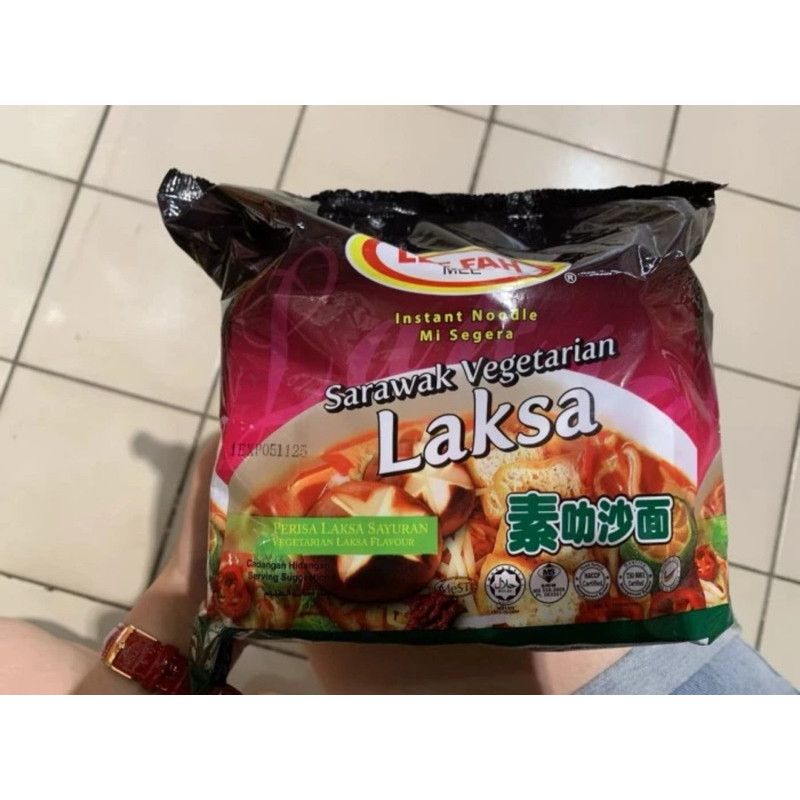 lee fah mee sarawak laksa isi 5 bks