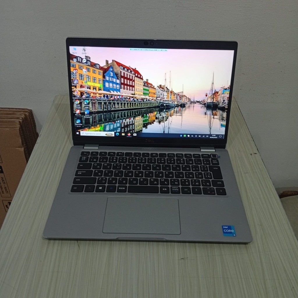 laptop  laptop Dell 5320 ram 8Gb ssd 256 CORE i5 gen11 ringan HOT SALE 9.9 (baterai baru)