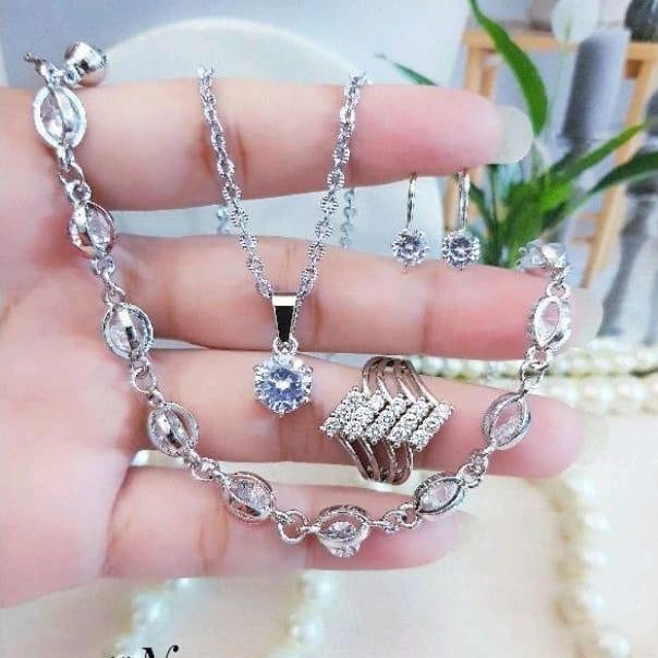 Set perhiasan titanium wanita emas putih isi 4pcs realpict anti karat terbaru fashion perempuan