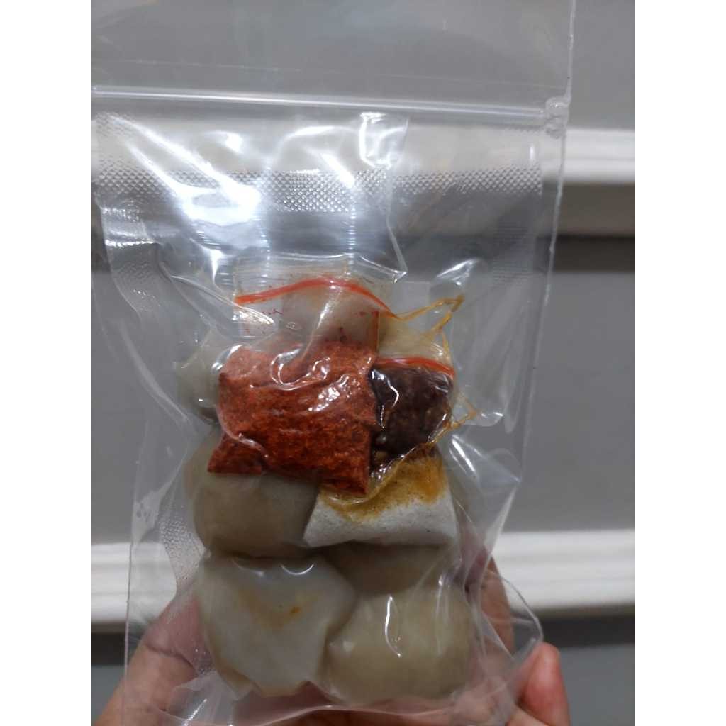 

Baso aci cilok gejrot jumbo Premium isi Daging sapi suir tetelan mercon pedas ayam suwir tulang rangu mama fuji sepaketMSD