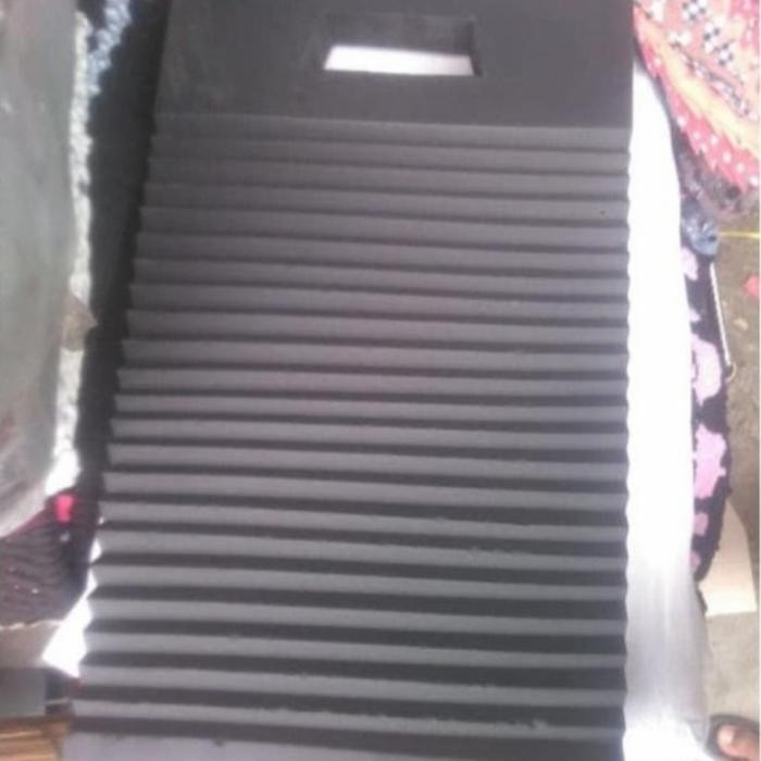 Papan cuci Baju karet / Penggilesan baju karet