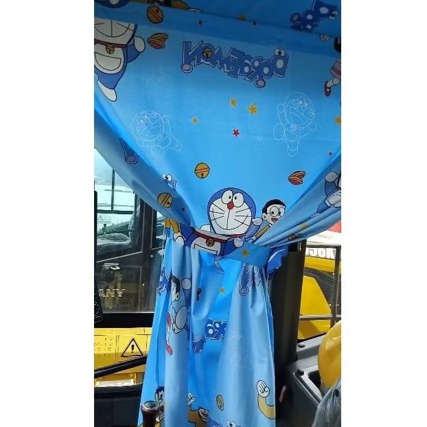 Gorden Loader Kain Plafon Alat Berat Loader