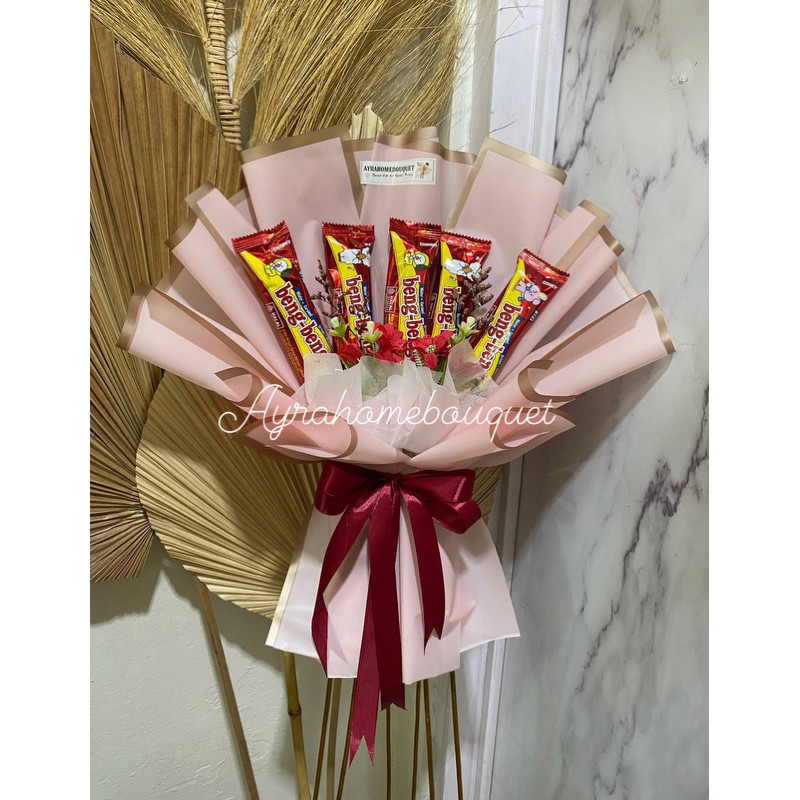 

PROMO [BengBeng] Ready Buket Bouquet Bucket Snack Coklat Beng Beng BENGBENG Kado Hadiah Wisuda Graduation Birthday