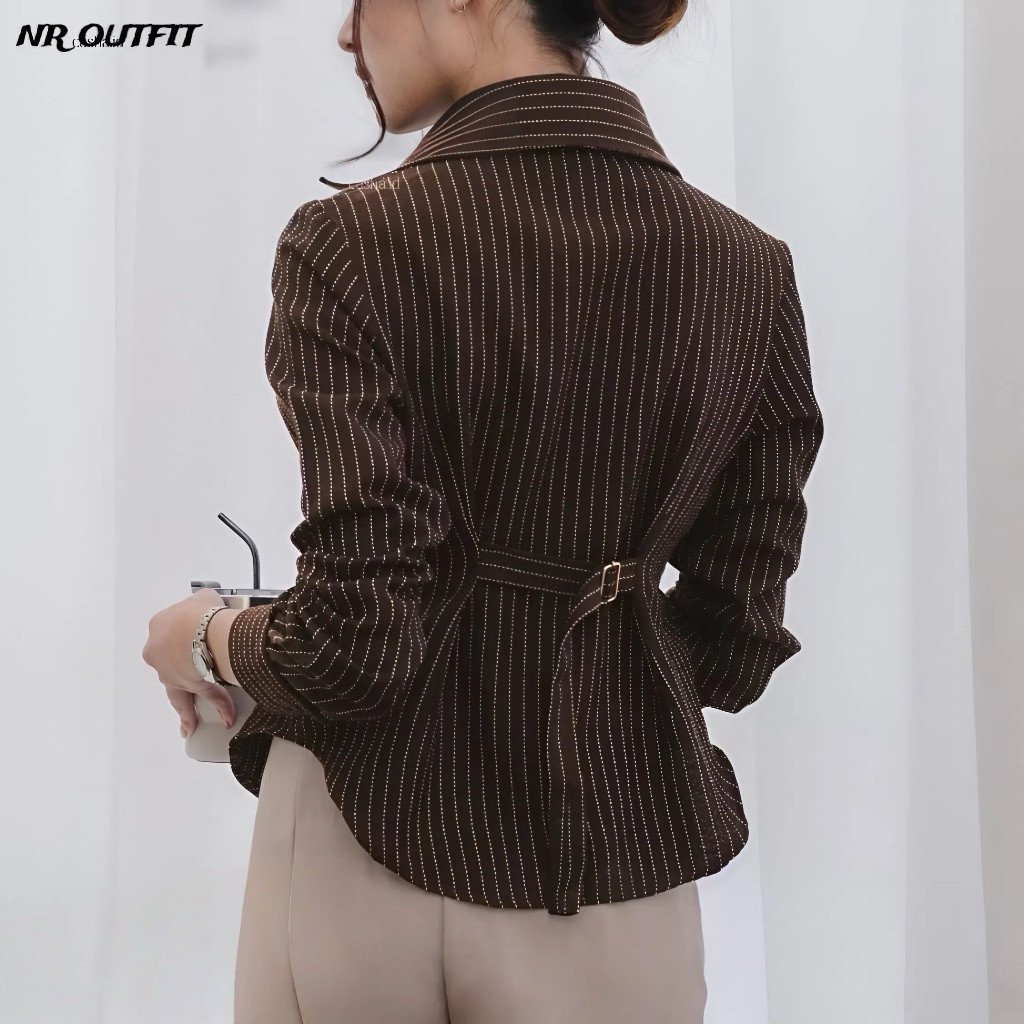Zafira - Luna Stripe Kemeja Fitted Premium - Kemeja Wanita Fitted Stripe Salur Basic Casual Bahan Se