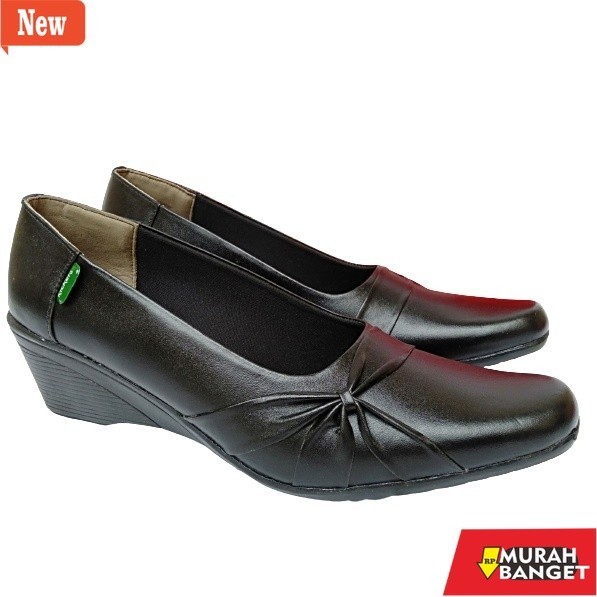sepatu kerja wanita yg kekinian lagi viral- Sepatu pantofel wanita kickers kulit asli original kerja