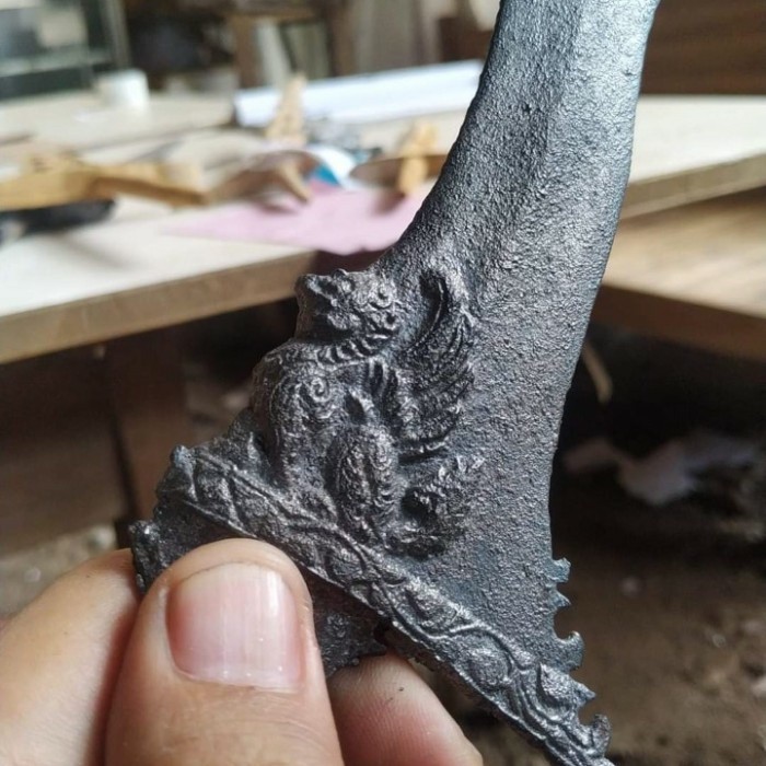 

keris singo amboro keleng baja gonjo iras wingit langka MURAH MERIAHH