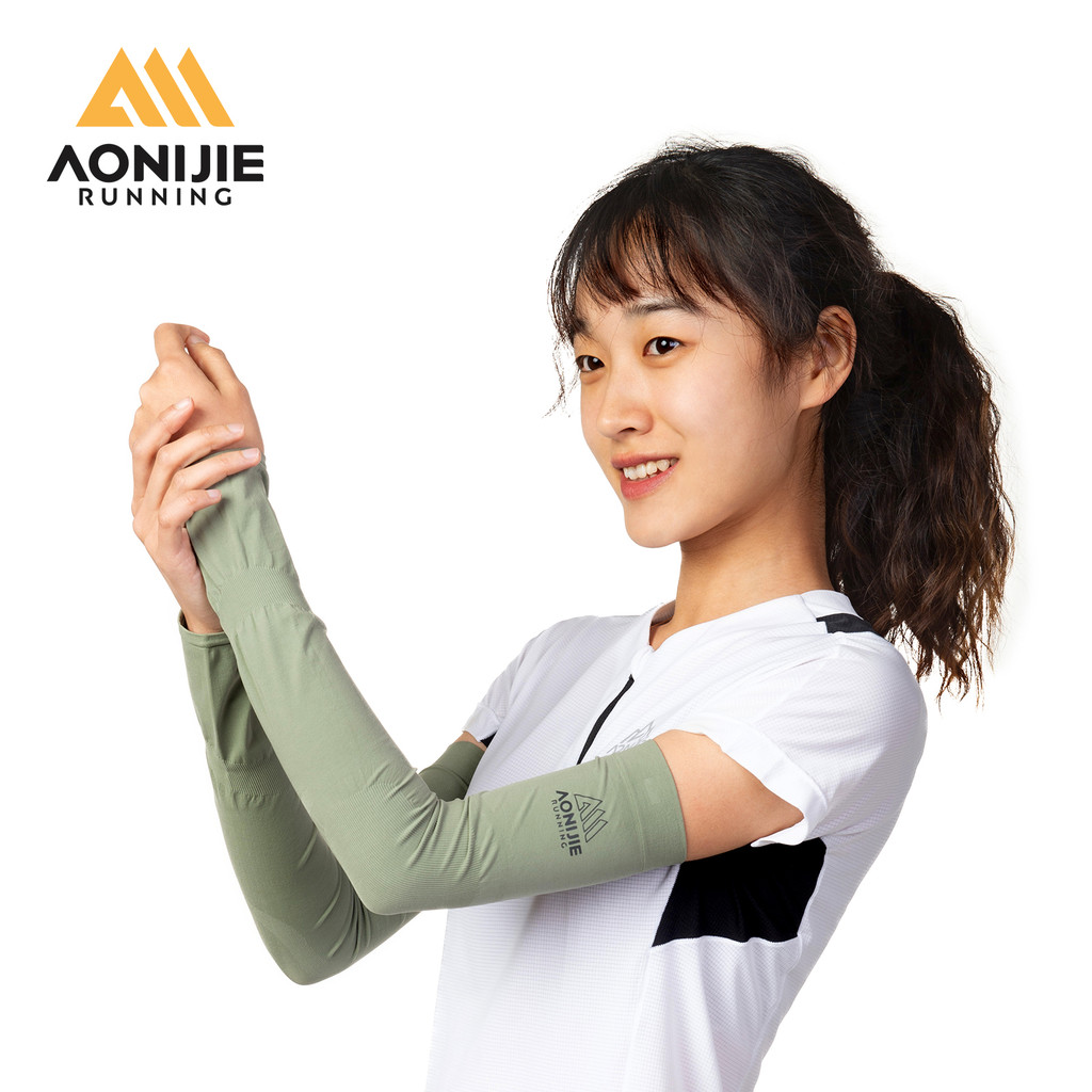 Aonijie E4122 Quick Dry Sunscreen Ice Arm Sleeves Sun Sleeves Cover with Thumb Hole for Trail Marath