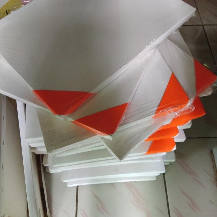 

kanvas lukis / media lukis uk. 30 x 40 - Putih, 40cm x 40cm