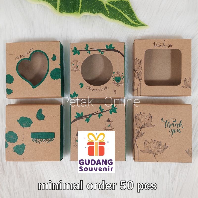 

50 Pcs, Box Kemasan Souvenir 9.5 x 9.5 cm harga Murah