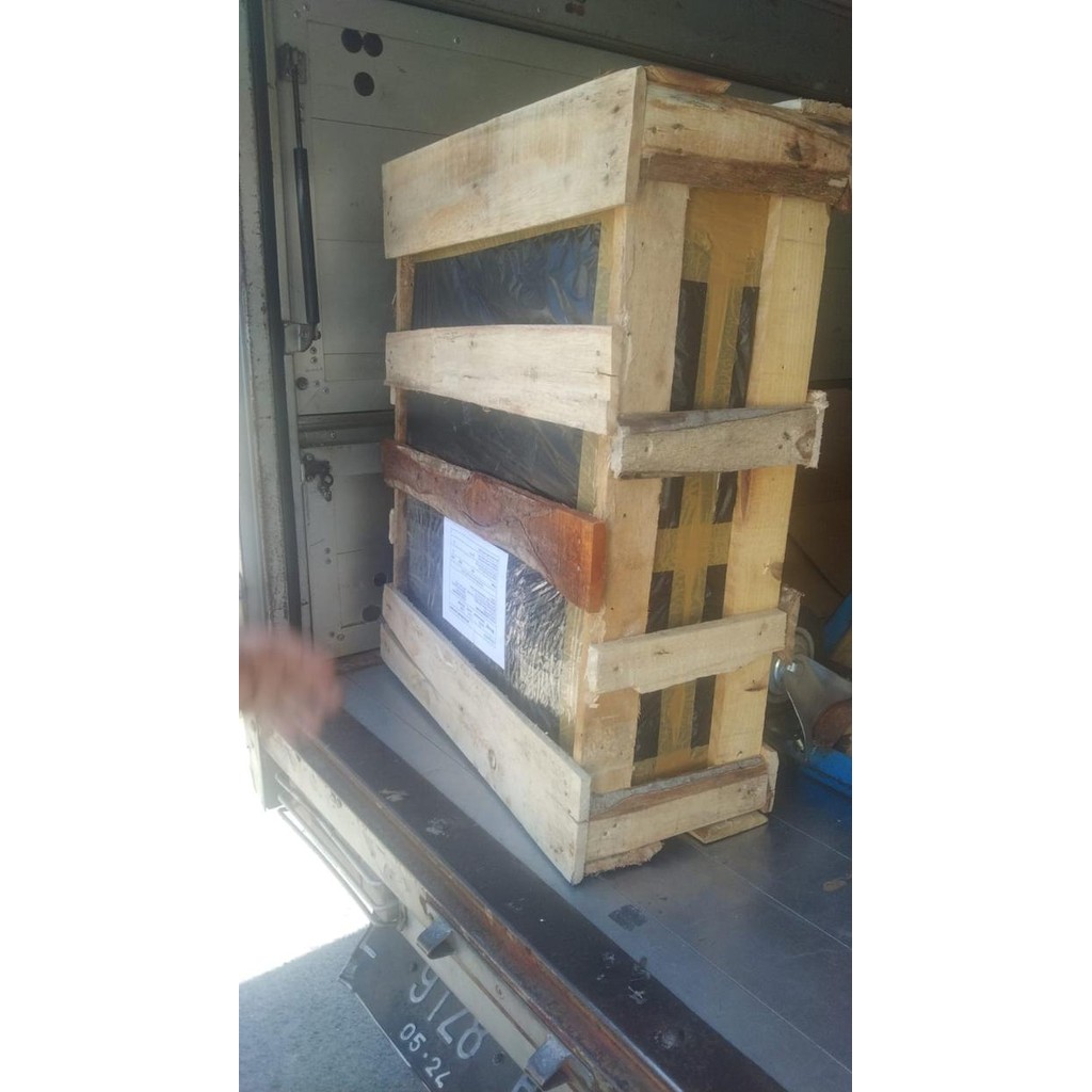 

Tambahan Packing Kayu (Khusus Pembelian laptop)