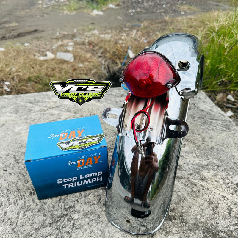 stoplam CB TRIUMPH SET PANGKON stoplamp CB TRIUMPH set pangkon crom