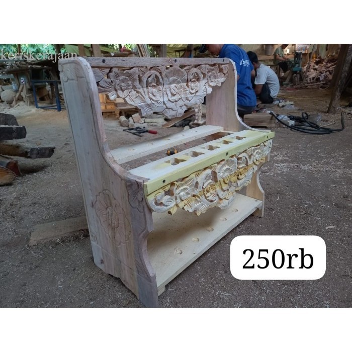 

jagrak keris isi 10 bertingkat ukiran bunga dari kayu jati alusan sudah amplas termurah bk Keris sengkelat majapahit mataram kartosuro kartasura Surakarta Yogyakarta nagasasra sabuk budaya jawa antik