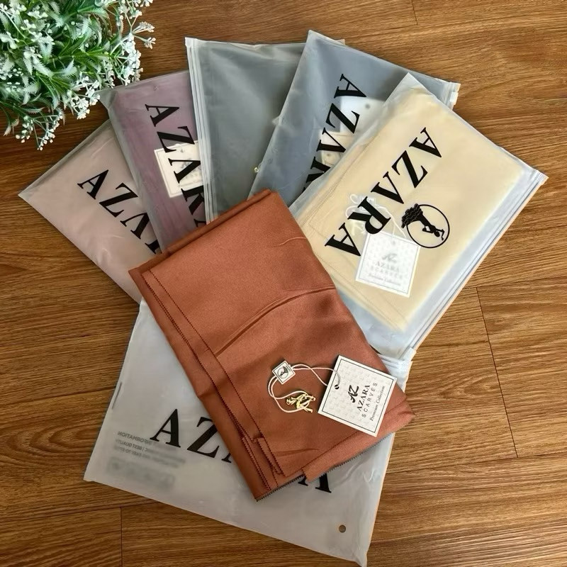 Paket 7 pcs Voal Oskara Premium Pouch by Azara Superfashion / Hijab Polos Segi Empat Metal Logo / Ji