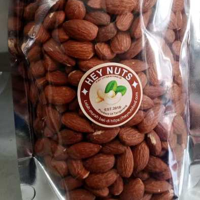 

Kacang Almond Panggang Oven Matang Original - Asin 100g, 250g, 500g
