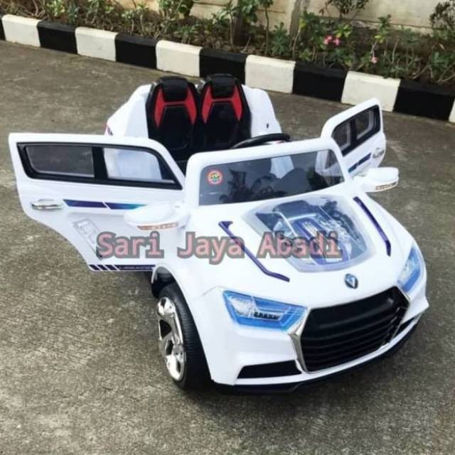 MAINAN ANAK mobil aki anak BMW X5 (ADA TOKO SURABAYA)