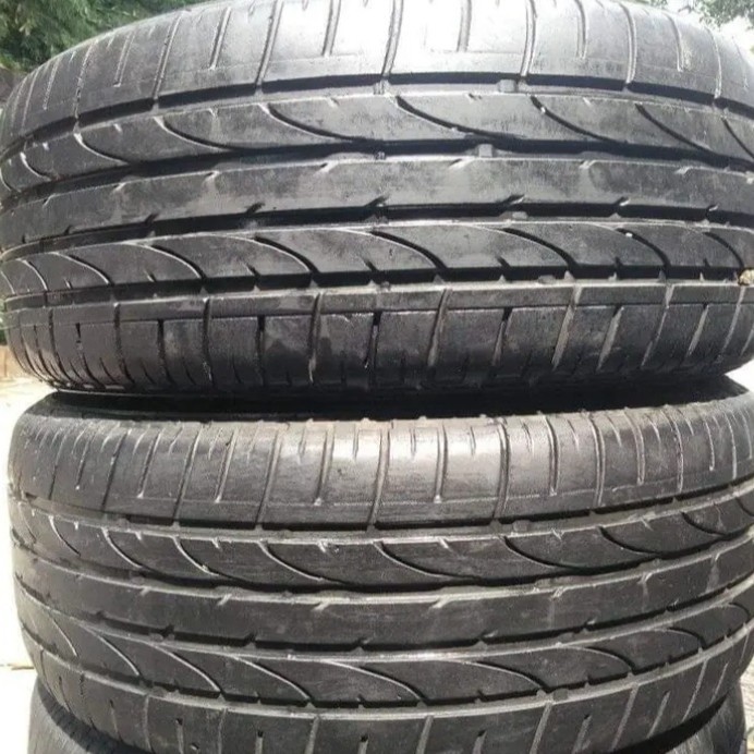 BAN MOBIL 235-55-17 BERKUALITAS DAN LAYAK PAKAI