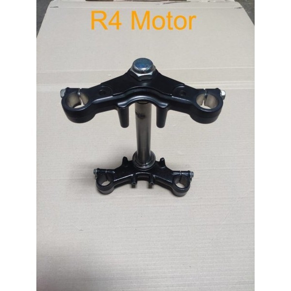 Segitiga Atas Bawah Satria Fu Original Segitiga Shockbreaker depan Satria Fu 150 Karbu Ori Atas bawa